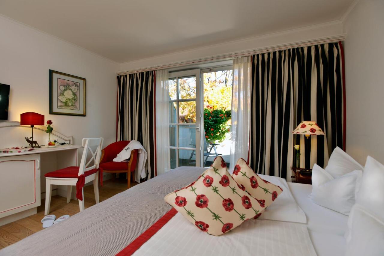Romantik Hotel & Restaurant Hirsch Sonnenbuhl Exterior photo